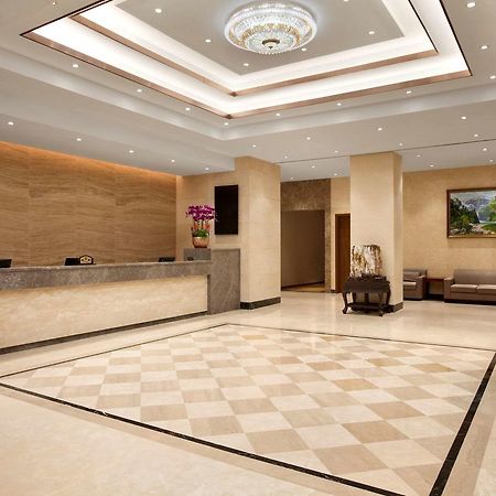 Ramada Shanghai Minhang Екстер'єр фото