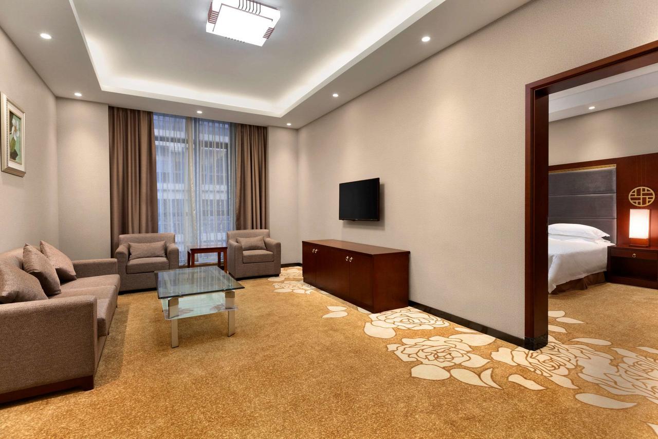 Ramada Shanghai Minhang Екстер'єр фото